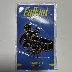 NWT LOT OF PINS Loot Crate Fallout Crate #19 Watch Pin - #18 Rad - Samurai Jack